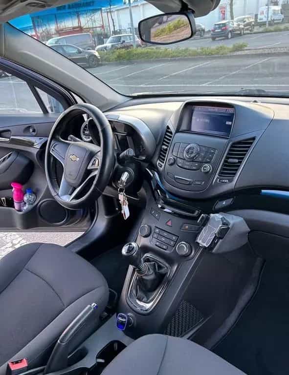 Chevrolet Orlando 1.8 LS+ MT LS+ 09/2012-photo-4