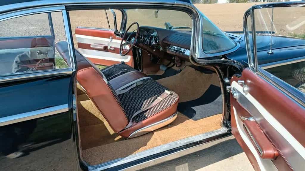 Buick Invicta 07/1959-photo-9