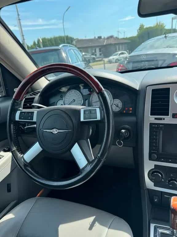 Chrysler 300C 3.0 CRD Diesel Automatik ... 04/2007-photo-1