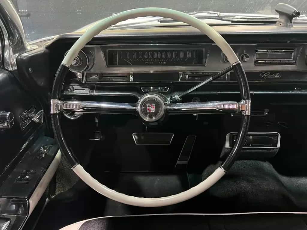Cadillac Deville Fleetwood Sedan 6.4 Oldtimer H-Zulassung 07/1962-photo-10
