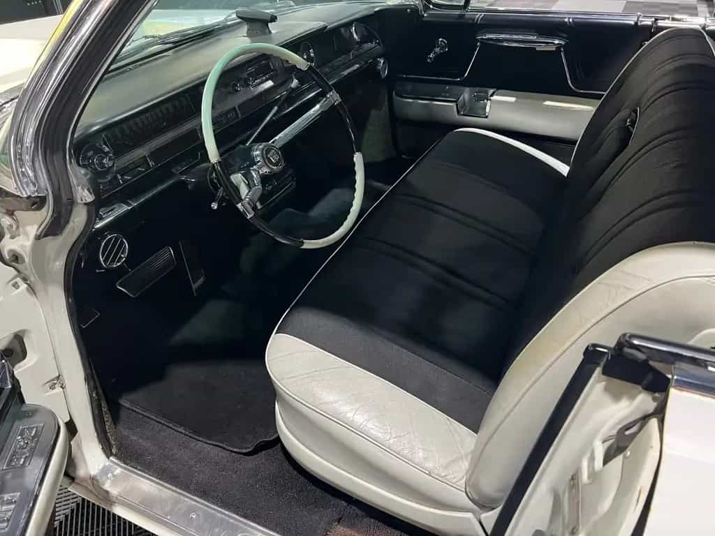 Cadillac Deville Fleetwood Sedan 6.4 Oldtimer H-Zulassung 07/1962-photo-5