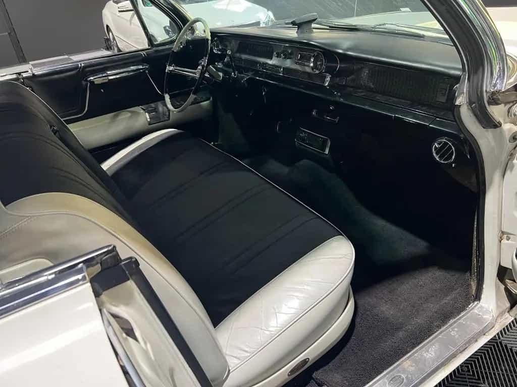Cadillac Deville Fleetwood Sedan 6.4 Oldtimer H-Zulassung 07/1962-photo-7