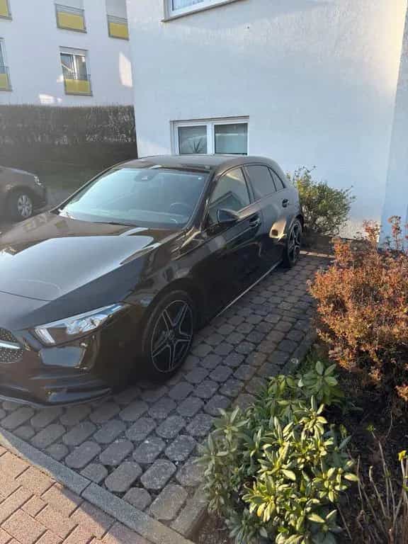 Mercedes-Benz A-Class A200 AMG Line 12/2019-photo-3