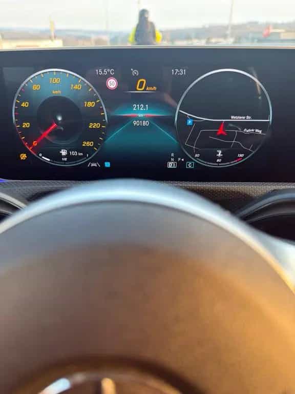 Mercedes-Benz A-Class A200 AMG Line 12/2019-photo-7