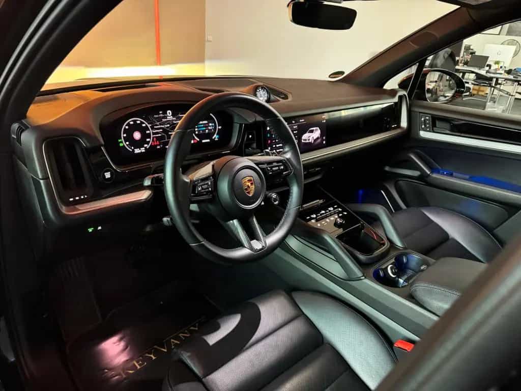 Porsche Cayenne SPORTDESGN/SP.ABGAS/BURMEST/BEIFAH.DISP 10/2023-photo-7