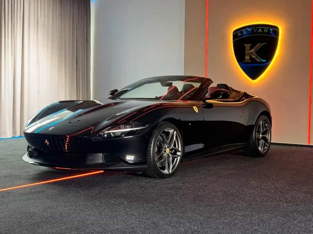 Ferrari Roma SPIDER/STZ.BELÜFT/NACKEN LFT./MAGN.RIDE 02/2026-photo-0