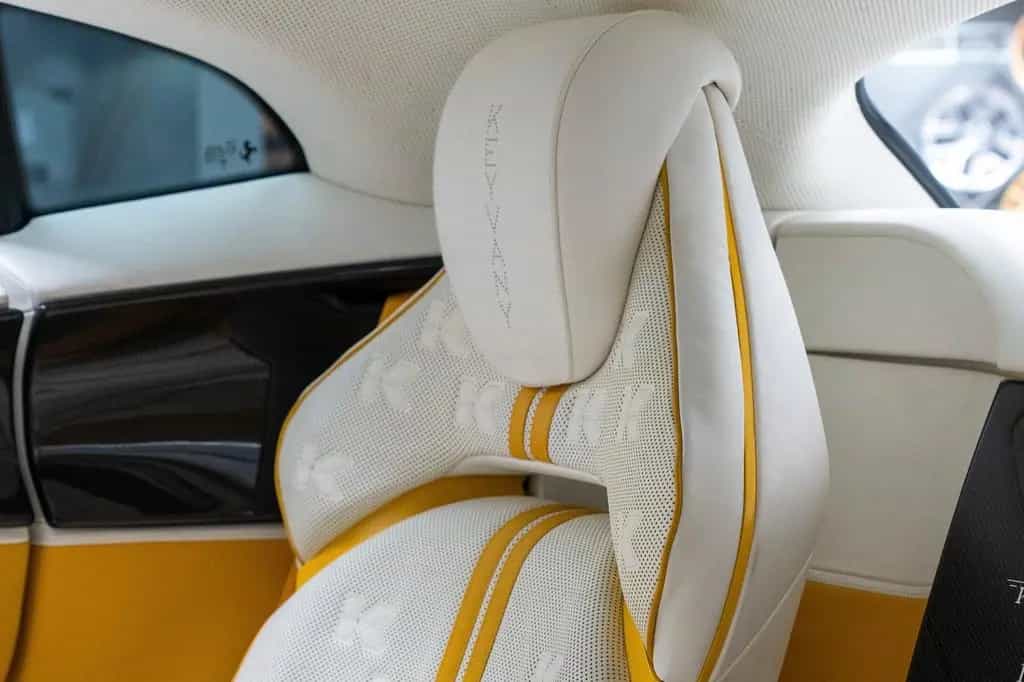 Ferrari Purosangue KEYVANY/LEDER/CARBON/24/NEUWAGEN 08/2025-photo-9