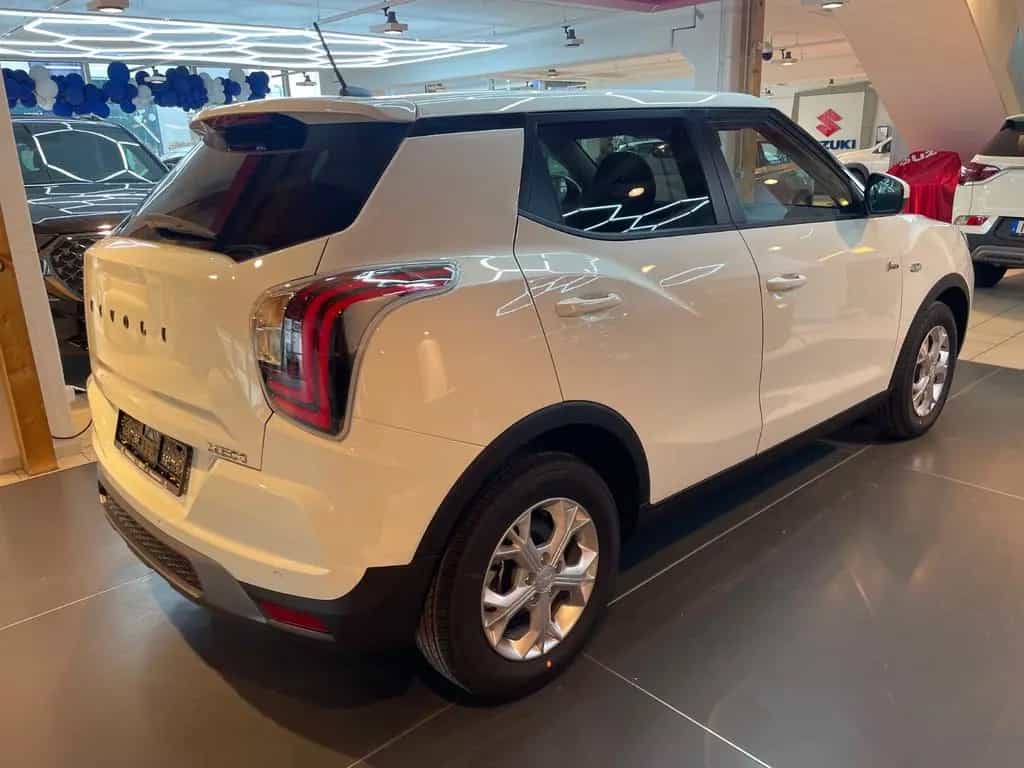 KGM Tivoli Nomad 1.5 T 163 PS Navi/Kamera/PDC null-photo-39