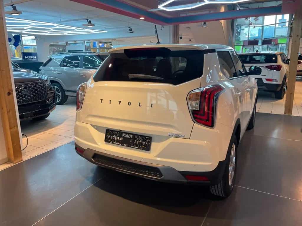 KGM Tivoli Nomad 1.5 T 163 PS Navi/Kamera/PDC 04/2026-photo-10