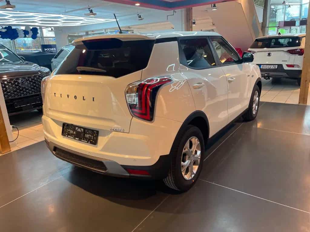 KGM Tivoli Nomad 1.5 T 163 PS Navi/Kamera/PDC 04/2026-photo-11