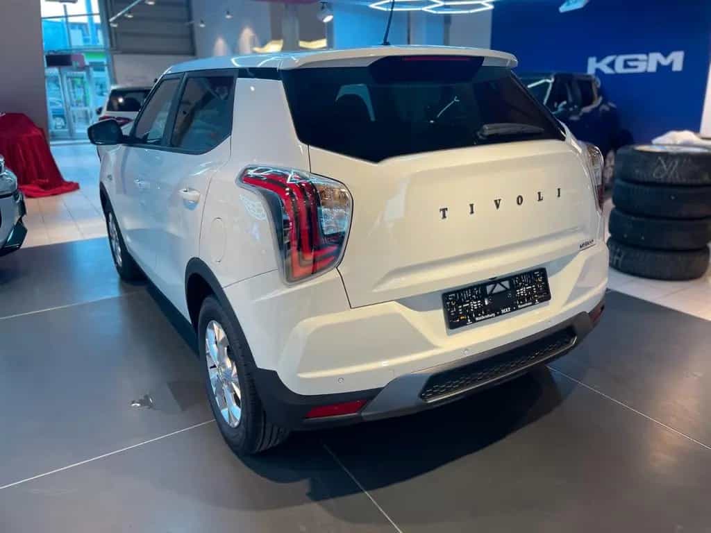 KGM Tivoli Nomad 1.5 T 163 PS Navi/Kamera/PDC 04/2026-photo-7