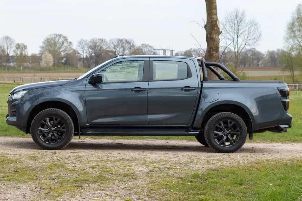 Isuzu D-Max | Double Cab | LSE | 4WD | Diff.Sperre 11/2024-photo-0