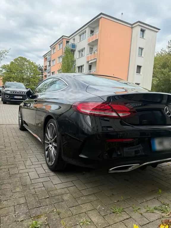 Mercedes-Benz C-Class C300d Coupé - AMG Line - 4* High-... 05/2019-photo-3