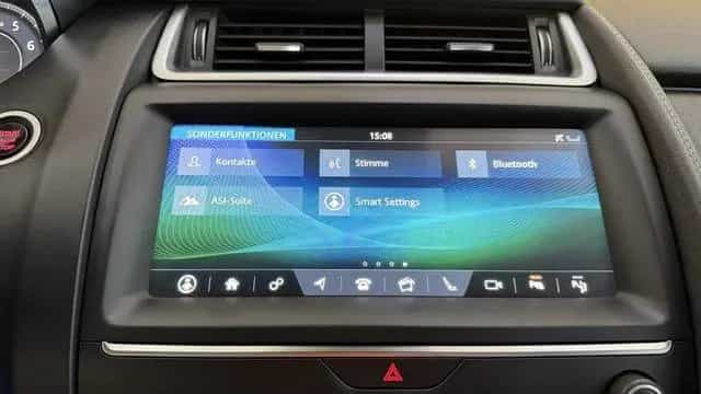 Jaguar E-Pace *ACC*AWD*AUTOMATIK*PANO*NAVI* 01/2019-photo-39