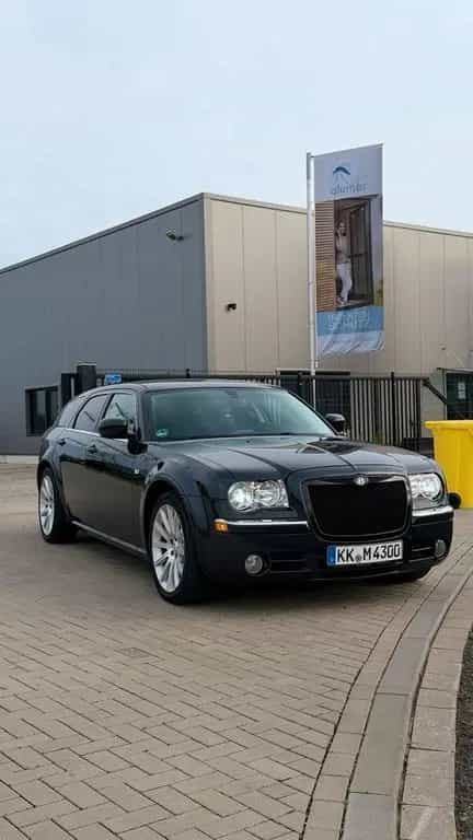 Chrysler 300C 3.0 CRD - SRT Design Mercede... 11/2009-photo-1