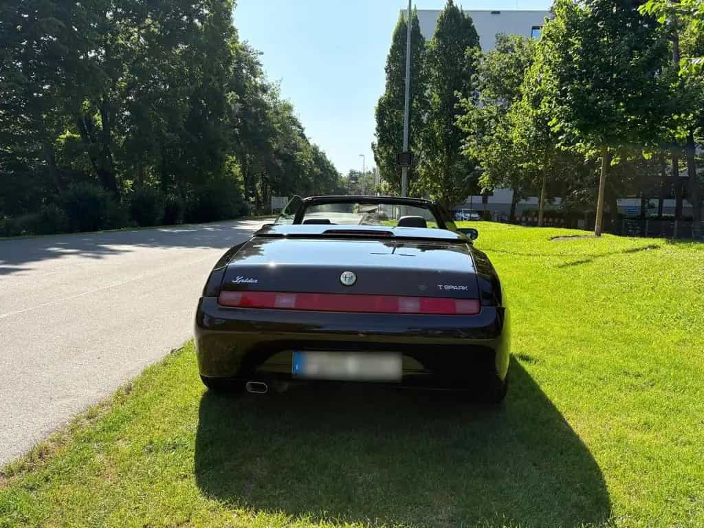 Alfa Romeo Spider 2.0 T.Spark Youngtimer -... 04/2000-photo-2