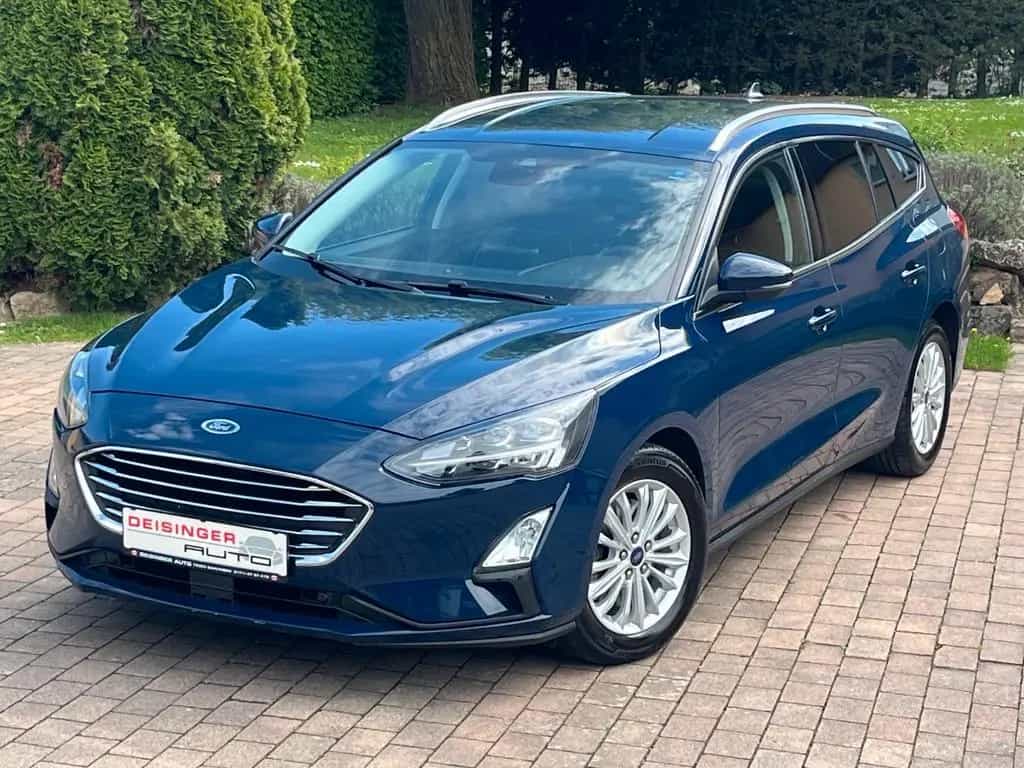 Ford Focus Turnier Titanium *Zahnriemen u. Wapu NEU 07/2020-photo-1