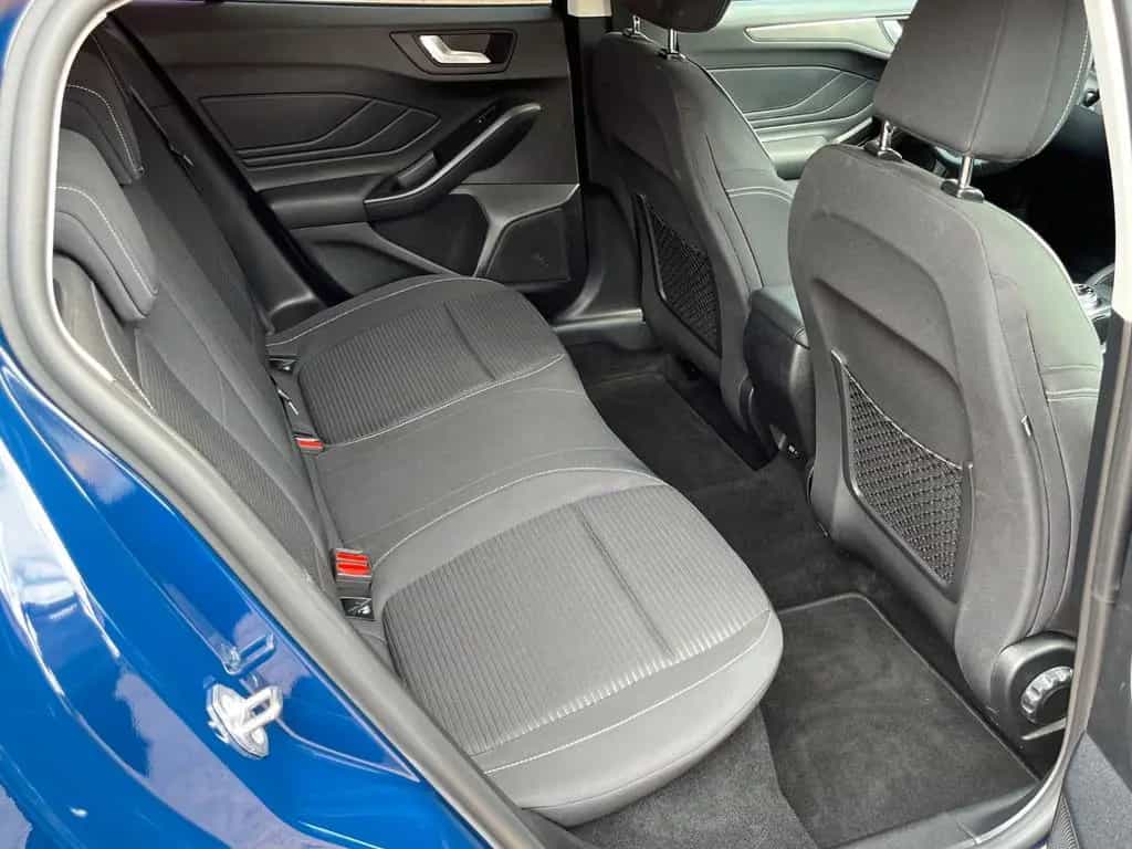 Ford Focus Turnier Titanium *Zahnriemen u. Wapu NEU 07/2020-photo-17