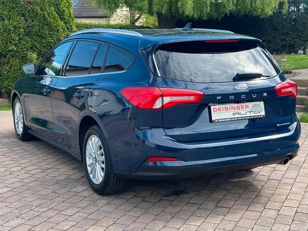 Ford Focus Turnier Titanium *Zahnriemen u. Wapu NEU 07/2020-photo-2