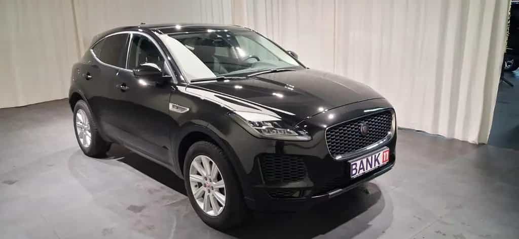 Jaguar E-Pace E-PACE Basis AWD 04/2018-photo-2