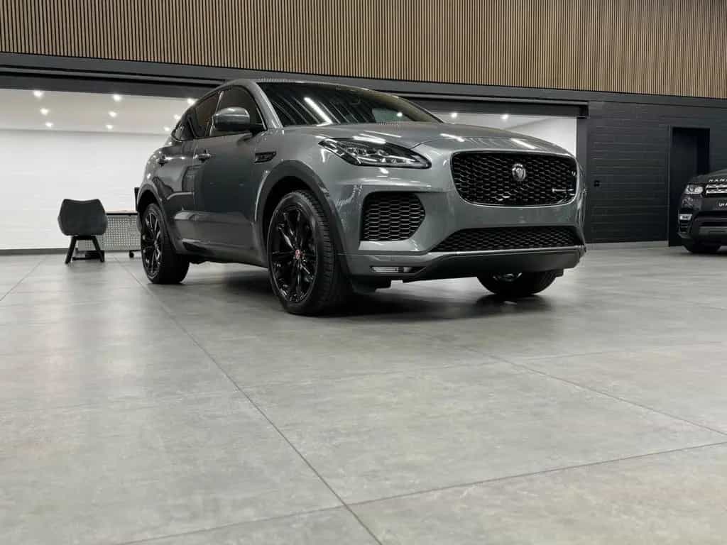 Jaguar E-Pace E-PACE R-Dynamic S Navi SHZ LED 02/2019-photo-2