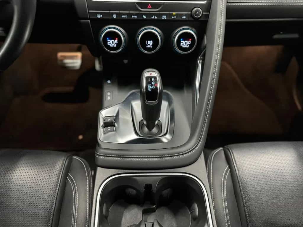 Jaguar E-Pace E-PACE R-Dynamic S Navi SHZ LED 02/2019-photo-38