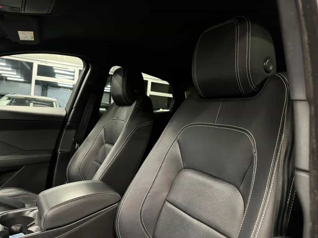Jaguar E-Pace E-PACE R-Dynamic S Navi SHZ LED 02/2019-photo-41