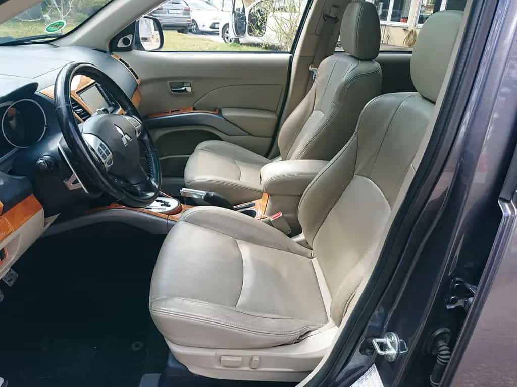 Mitsubishi Outlander 7Sitzer Vollausstattung TÜV bis 07.27 03/2008-photo-6
