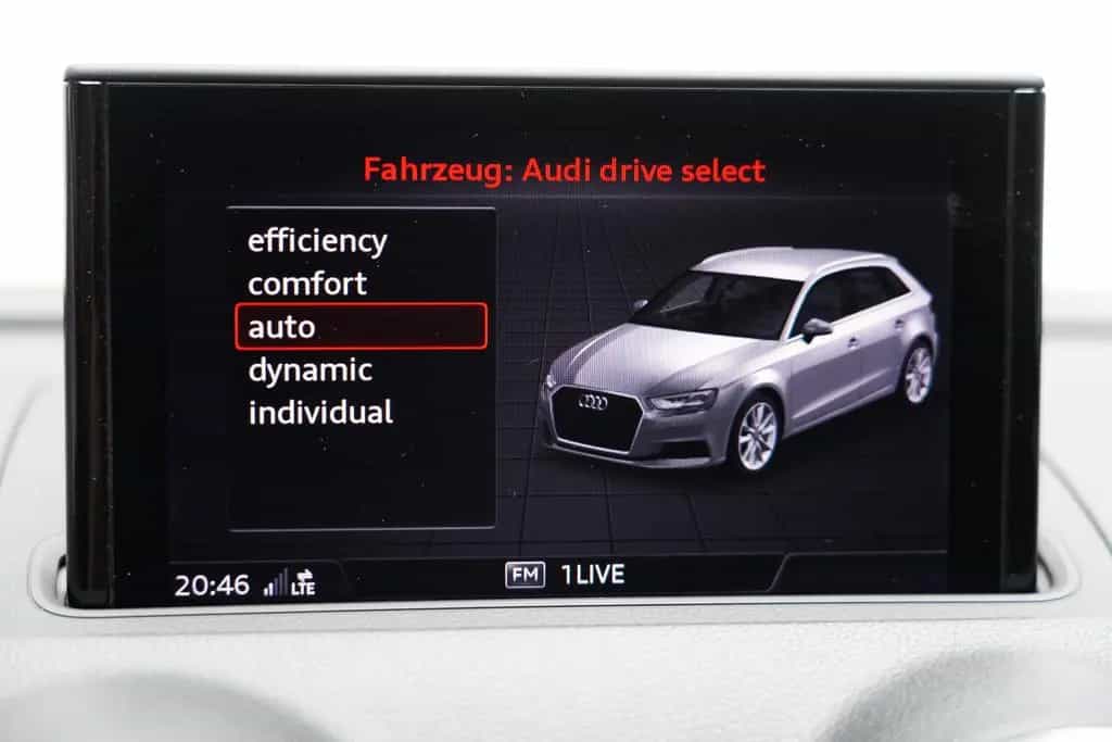 Audi A3 Sportback Sport 2.0 TDI DSG S-Tronic VIRTUAL 07/2016-photo-37