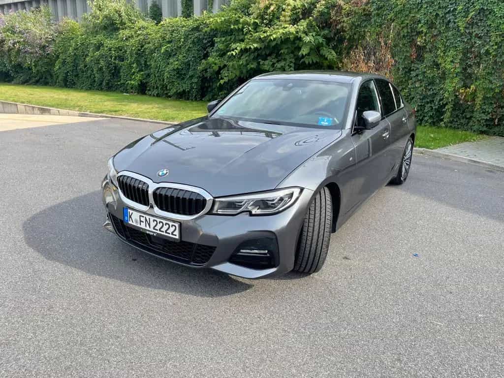 BMW 320 d M Sport Automatik Head-Up Service inkl. 05/2020-photo-1