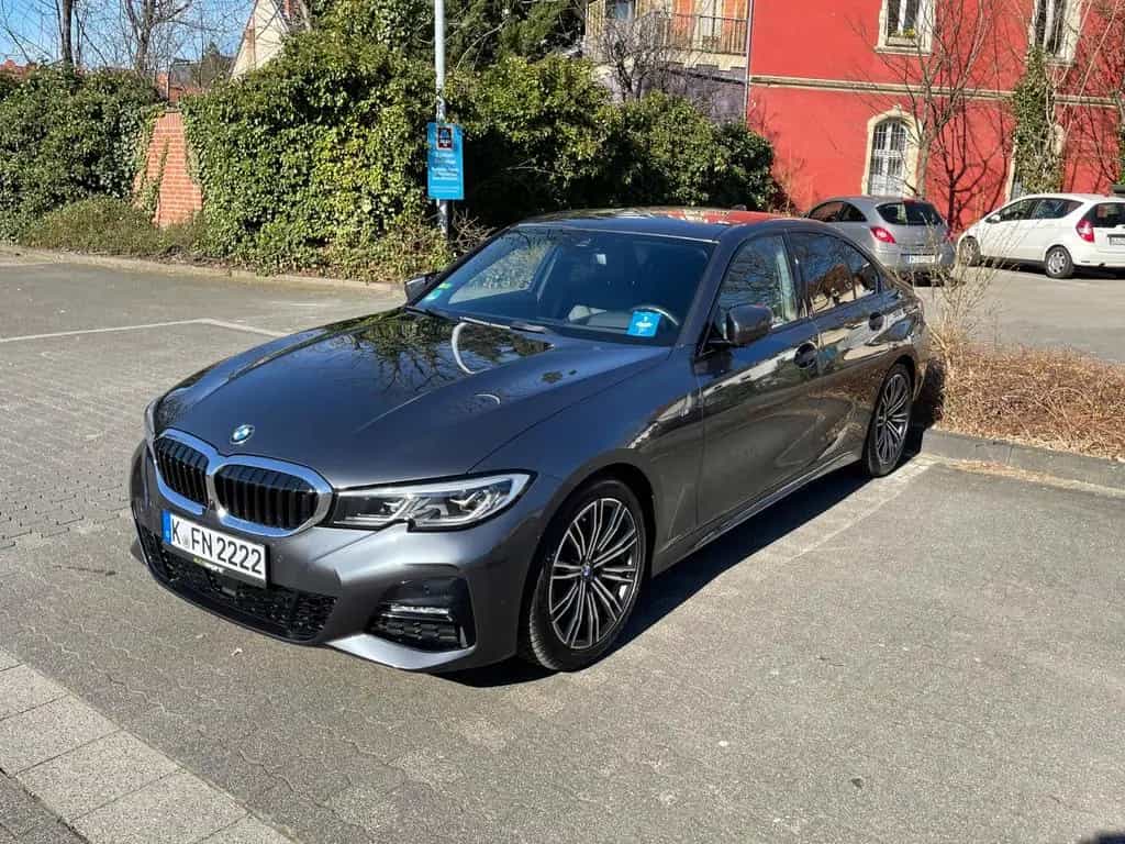 BMW 320 d M Sport Automatik Head-Up Service inkl. 05/2020-photo-11