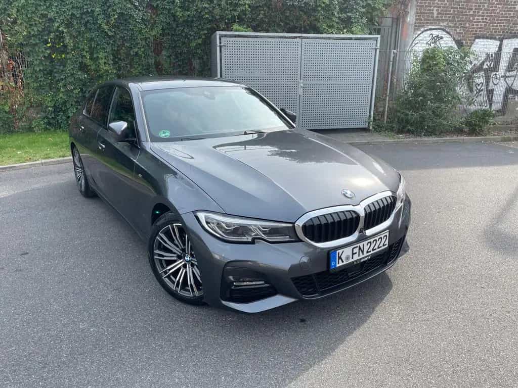 BMW 320 d M Sport Automatik Head-Up Service inkl. 05/2020-photo-2