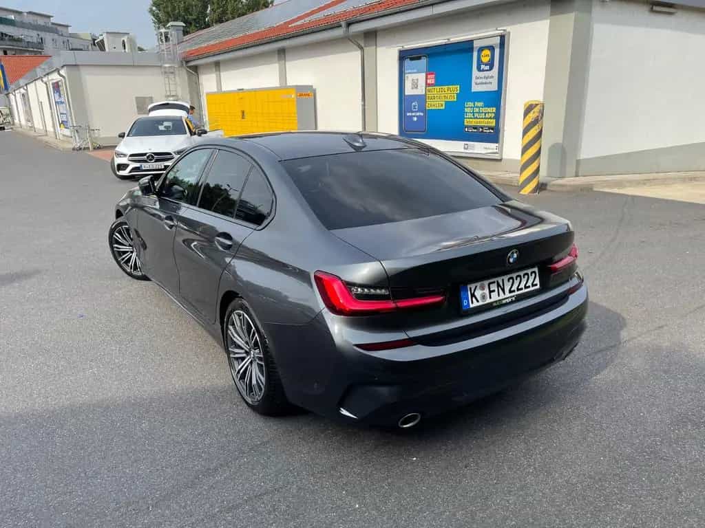 BMW 320 d M Sport Automatik Head-Up Service inkl. 05/2020-photo-6
