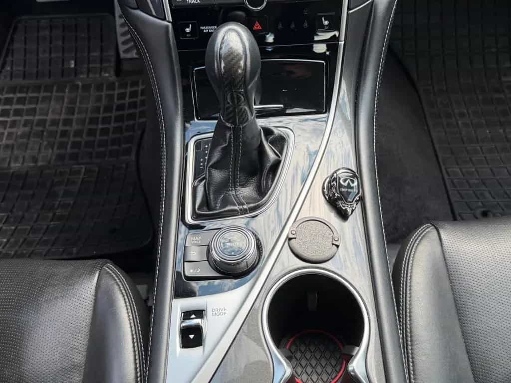 Infiniti Q50 /AUTOMATIK/LEDER/XENON/NAVI/EURO5/KAMERA 06/2014-photo-11