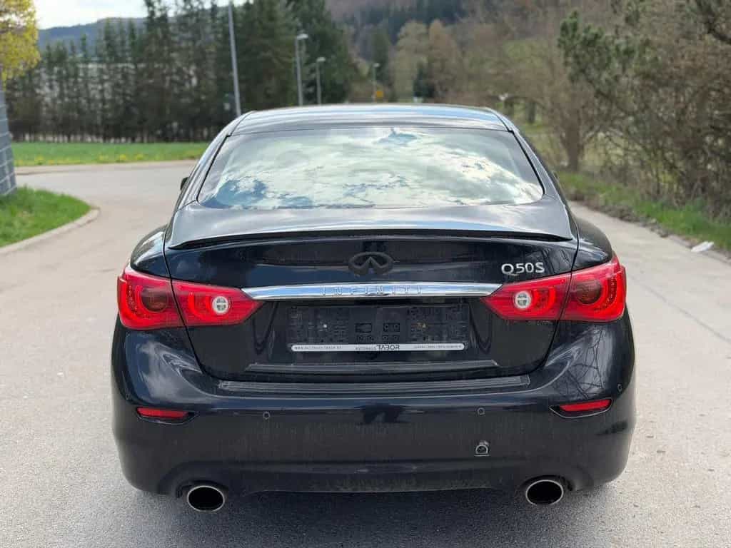 Infiniti Q50 /AUTOMATIK/LEDER/XENON/NAVI/EURO5/KAMERA 06/2014-photo-2