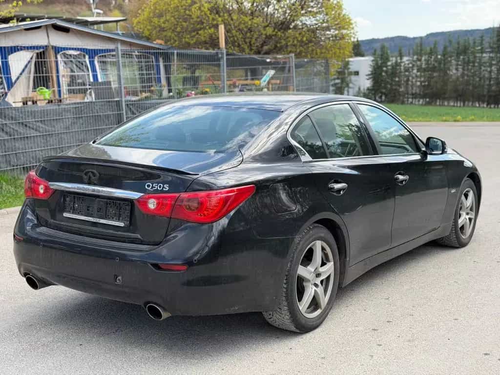 Infiniti Q50 /AUTOMATIK/LEDER/XENON/NAVI/EURO5/KAMERA 06/2014-photo-3