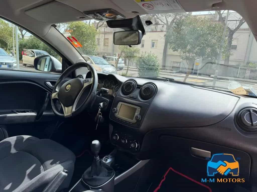 Alfa Romeo MiTo 0.9 t. t.air Progression 105cv 06/2015-photo-9