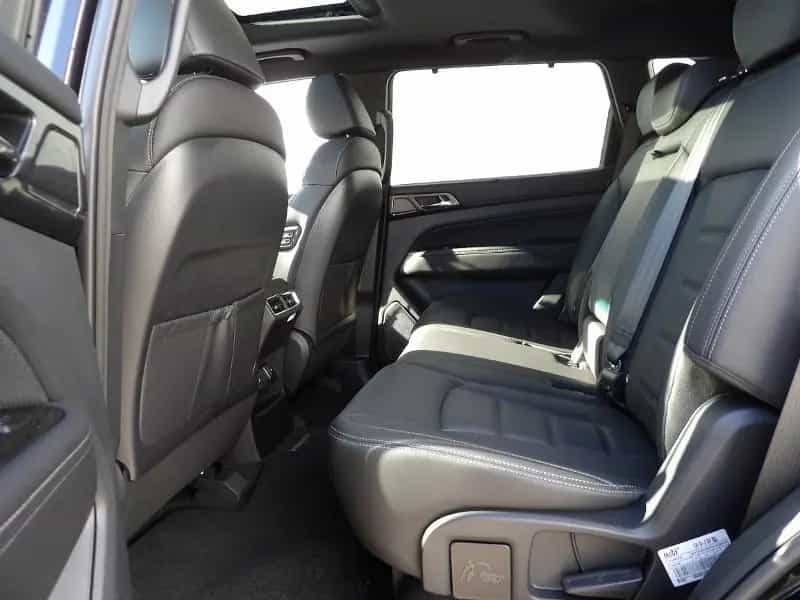 KGM Rexton 2.2 Diesel LUX 20´´ Räder 3.5T Anhängelas null-photo-11