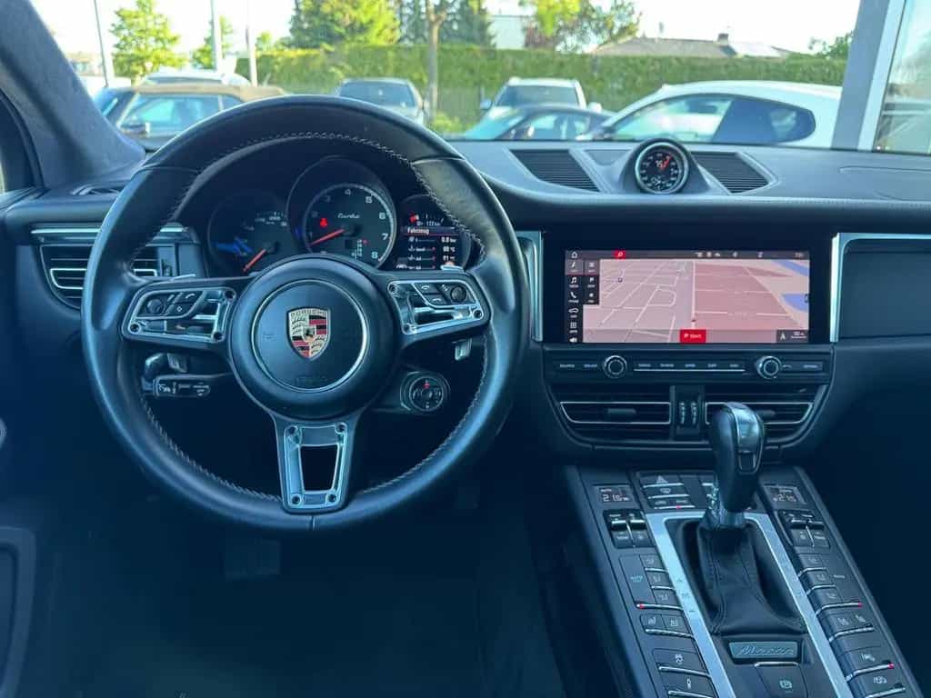 Porsche Macan Turbo*SPORT-DESIGN*LED*PANO*BOSE*KAM*LUFT* 11/2020-photo-11
