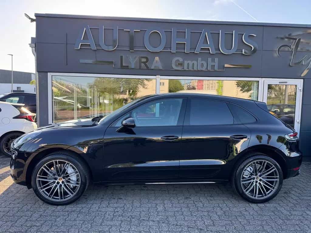 Porsche Macan Turbo*SPORT-DESIGN*LED*PANO*BOSE*KAM*LUFT* 11/2020-photo-3