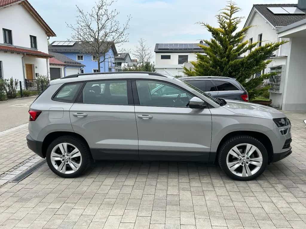 Skoda Karoq 1.5 TSI ACT STYLE STYLE 06/2019-photo-2