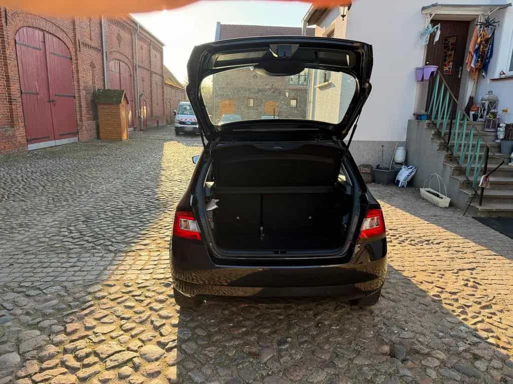 Skoda Fabia 08/2018-photo-2