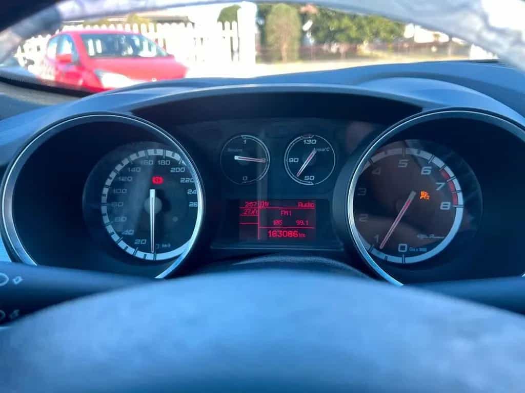 Alfa Romeo Giulietta 1.4 Turbo MultiAir Distinct 06/2010-photo-14