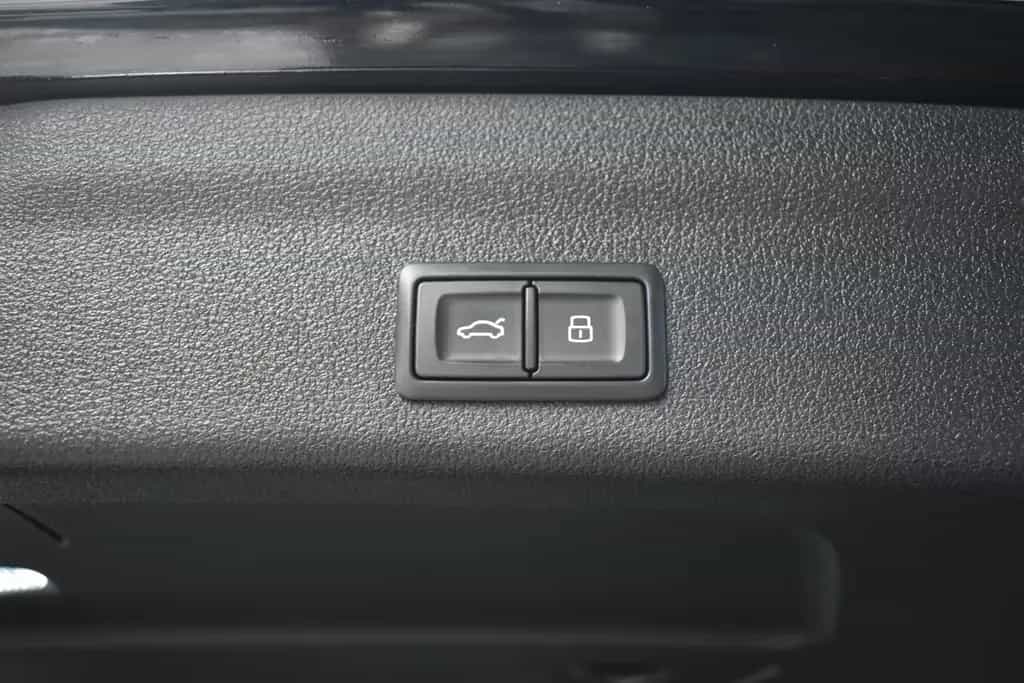 Audi A6 Avant 40 TDI quattro Design*KAMERA*LEDER*PANO 08/2022-photo-11
