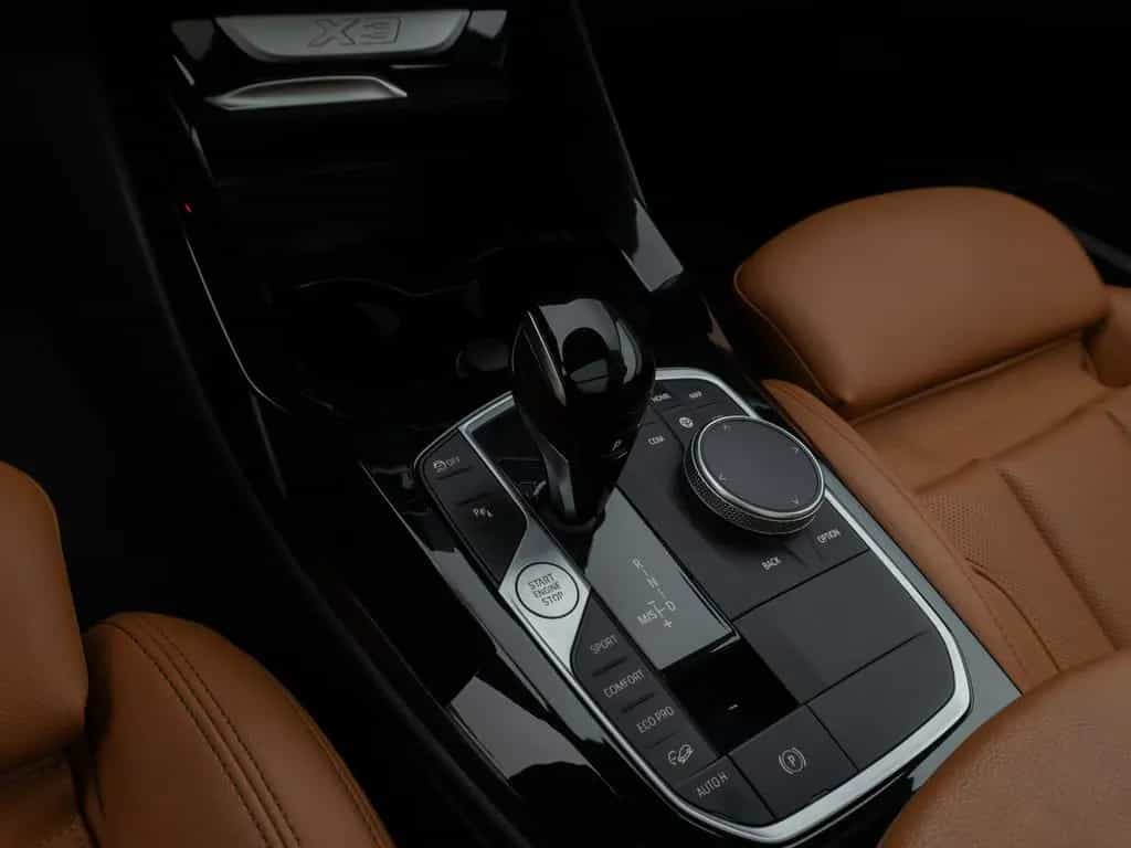 BMW X3 xD30i M Sport Panorama Kamera DAB HiFi Alarm 03/2022-photo-21