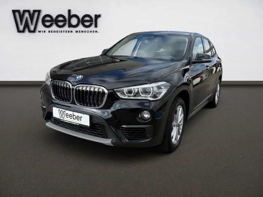 BMW X1 xDrive 20 i Advantage *AHK*NAVI*PDC*HARMAN KA 02/2017-photo-1