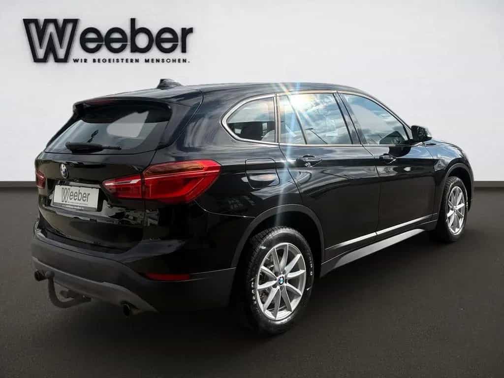 BMW X1 xDrive 20 i Advantage *AHK*NAVI*PDC*HARMAN KA 02/2017-photo-14