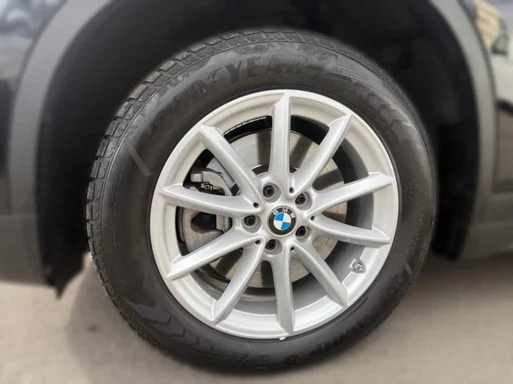 BMW X1 xDrive 20 i Advantage *AHK*NAVI*PDC*HARMAN KA 02/2017-photo-4