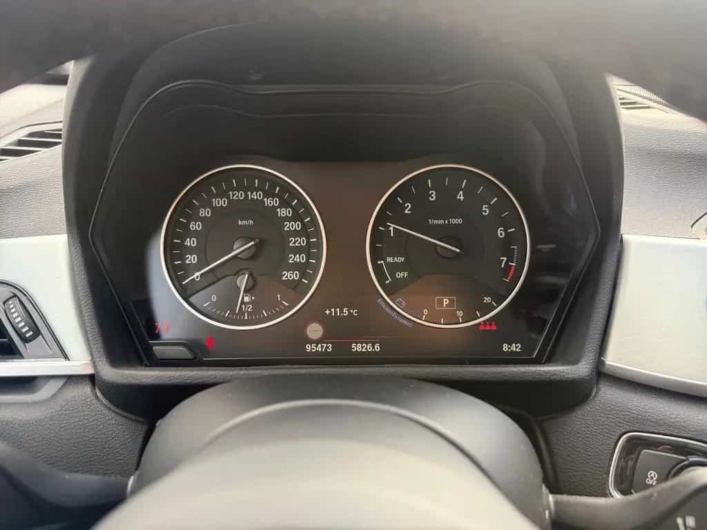 BMW X1 xDrive 20 i Advantage *AHK*NAVI*PDC*HARMAN KA 02/2017-photo-5