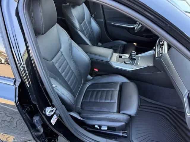 BMW 3 Series 320 i M Sport+HEADUP+LED+R-KAMERA+ANHÄNGERK.+ 07/2021-photo-13